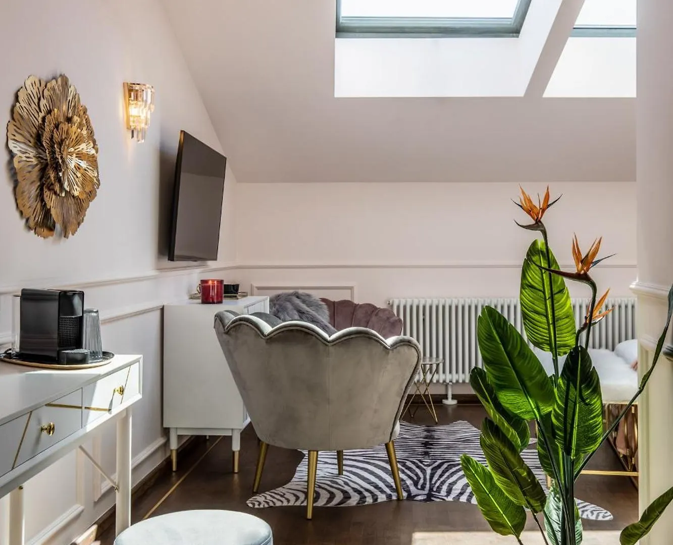 Holt Old Town Luxury Suites Bucharest Romania