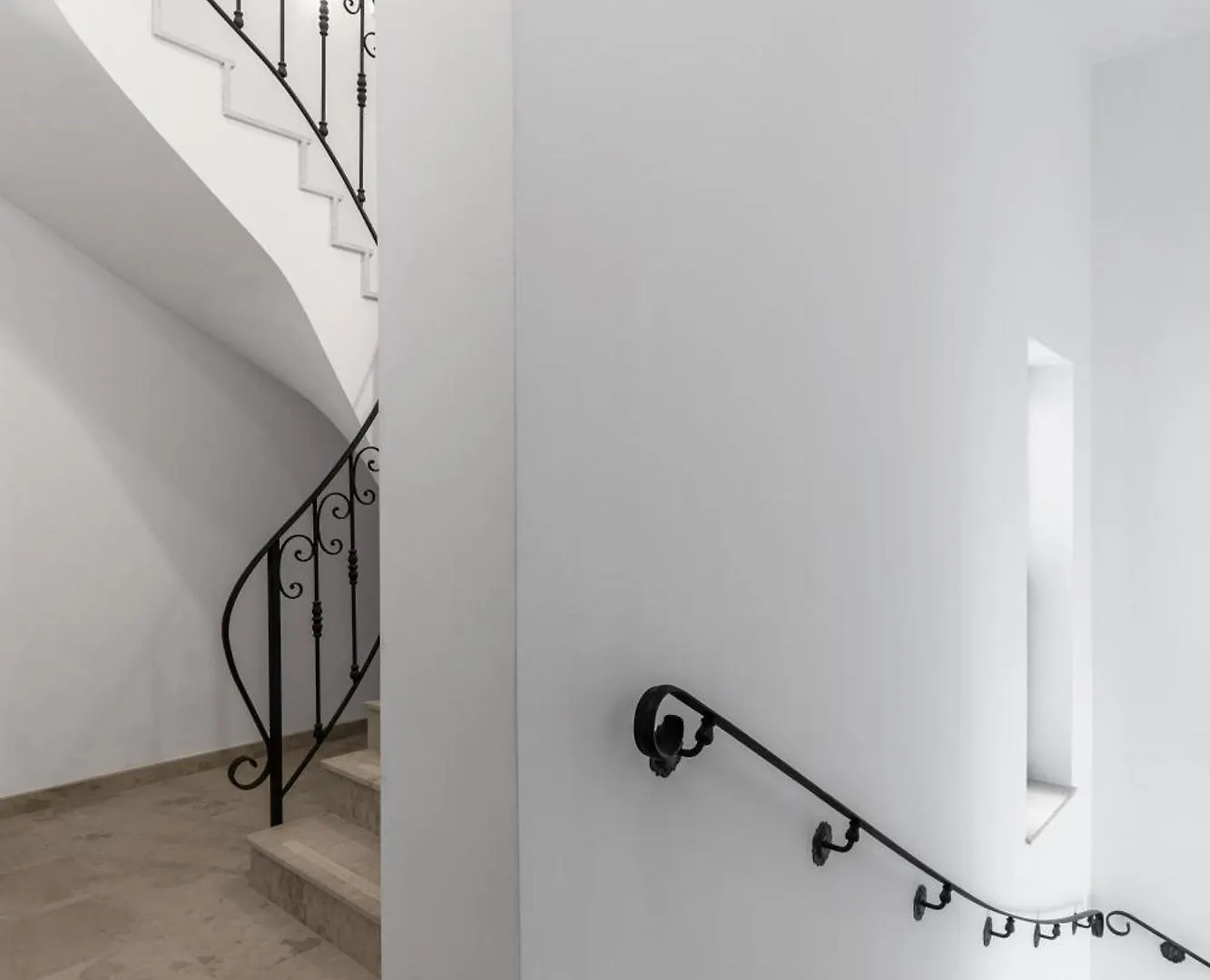 Holt Old Town Luxury Suites Bucharest