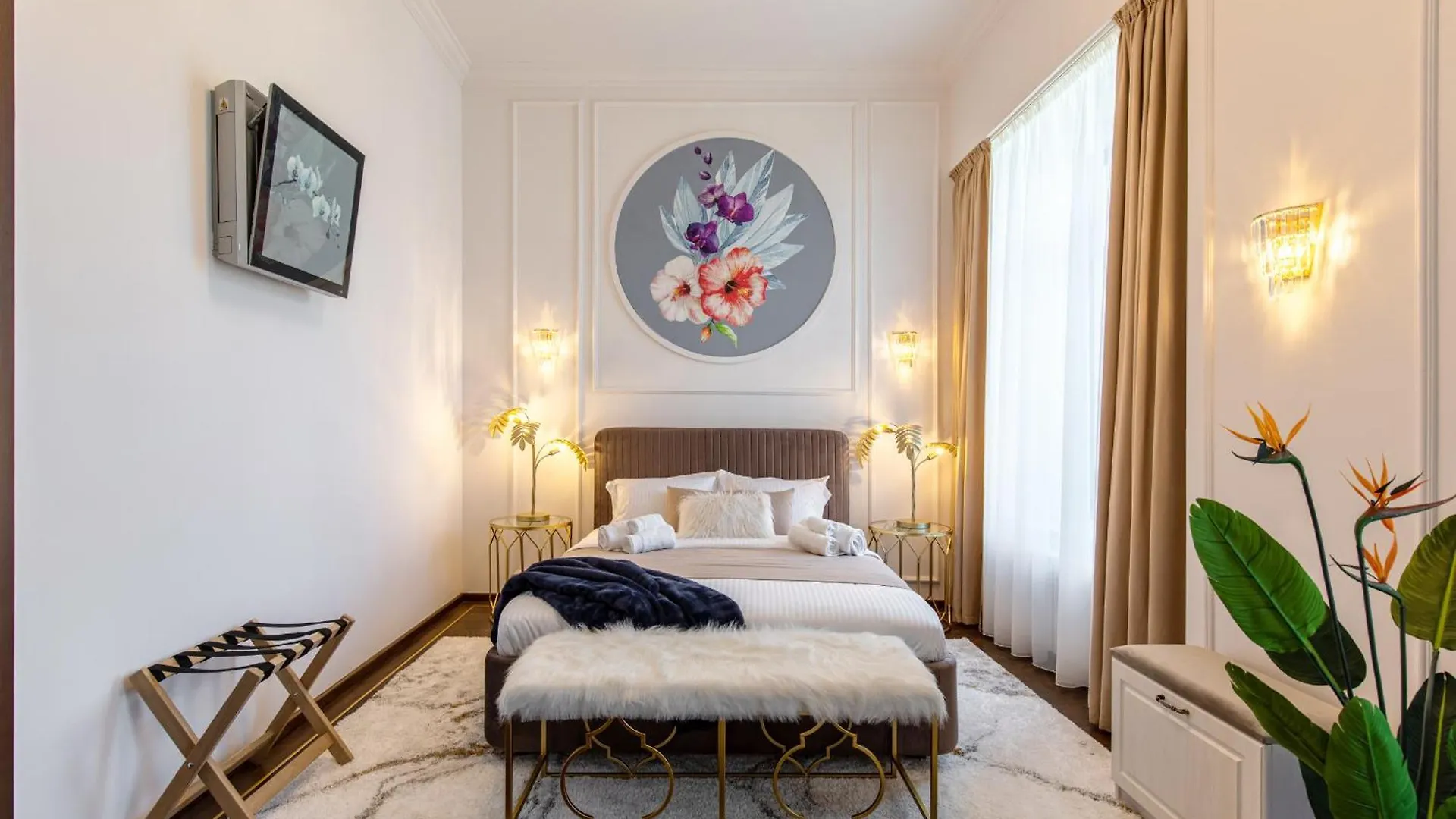 Holt Old Town Luxury Suites Bucharest Romania