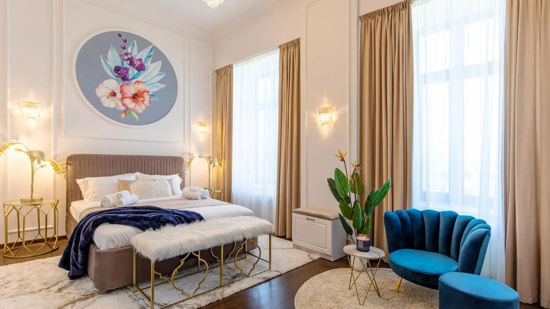 Holt Old Town Luxury Suites Bukarest Apartman