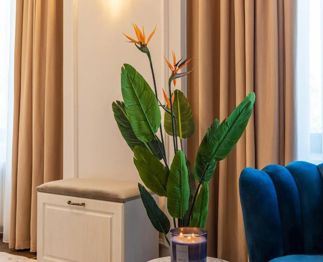Holt Old Town Luxury Suites Bucharest Apartment