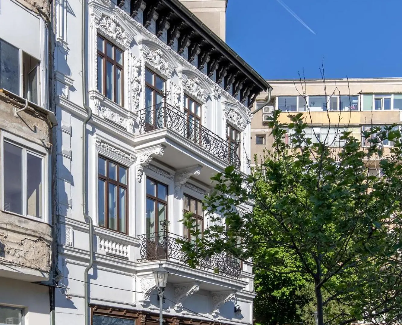 Holt Old Town Luxury Suites Бухарест Апартаменты
